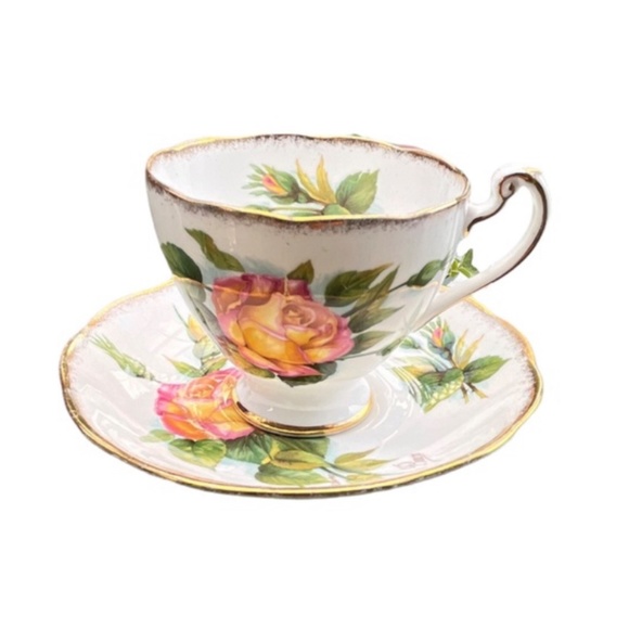 Vintage Roslyn Fine Bone China Authentic World Famous Wheatcroft Roses - Picture 2 of 5